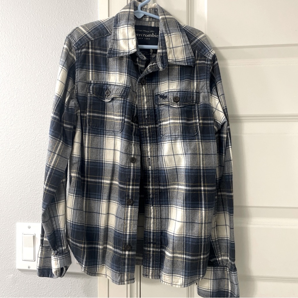 Abercrombie New York boys plaid shirt small.
